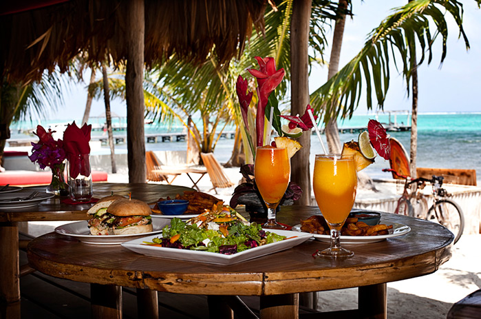 Rojo Beach Bar